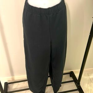 NWT American Eagle Boyfriend Jogger - M